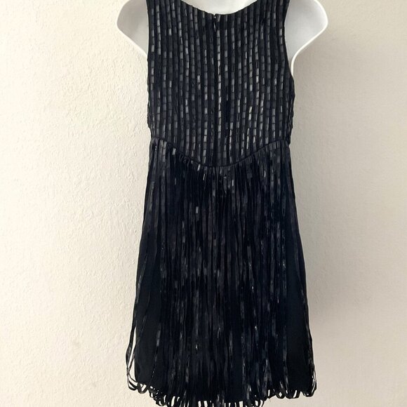 ALICE + OLIVIA SILK GEORGETTE BUBBLE HEM SEQUIN DRESS - Picture 7 of 15